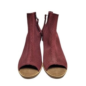 Tom's Majorca Burgundy Peep Toe Perforated Suede Ankle Boot Size 5.5M